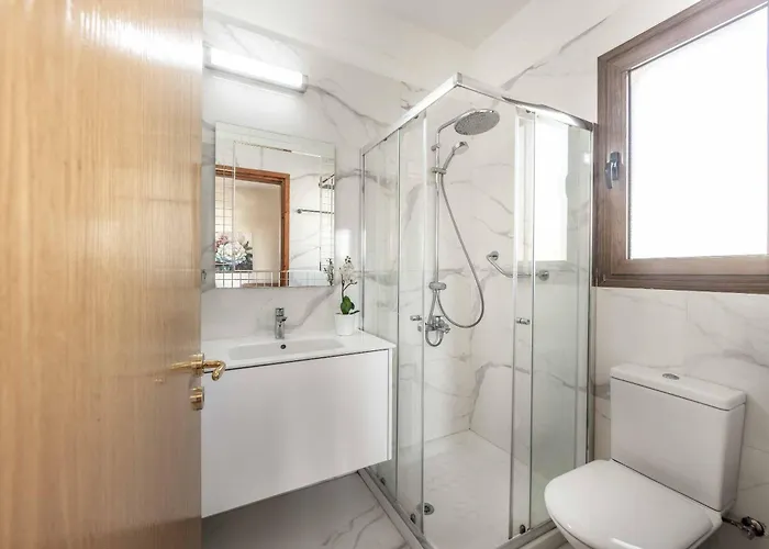 Apollon Zeus Villa Peyia