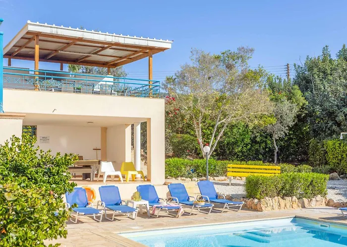 Apollon Zeus Villa *