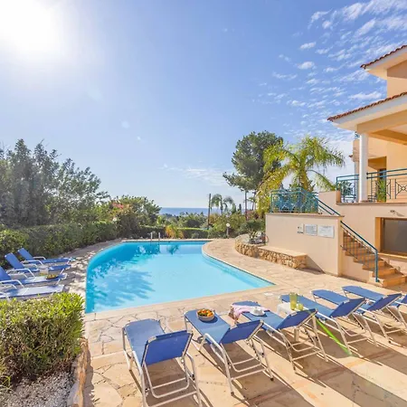 Villa Apollon Zeus Peyia