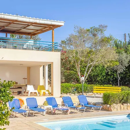 Apollon Zeus Villa *