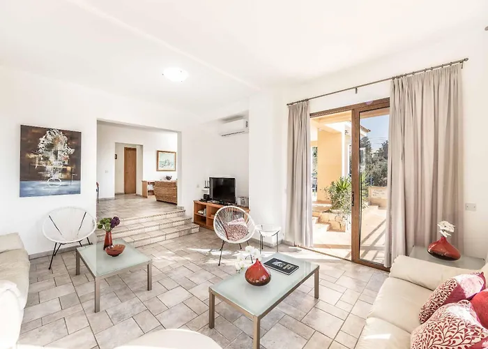 Apollon Zeus ヴィラ ペイヤ